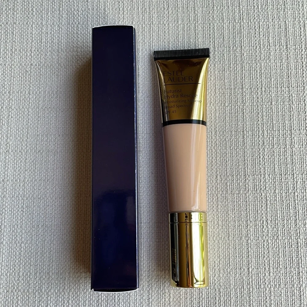 Estee Lauder Futurist Hydra Rescue Moisturizing foundation - 1N2
